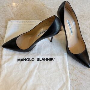 Manolo Blahnik 105mm black leather classic pumps